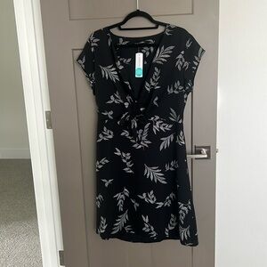 NWT 41 Hawthorn black printed dress size L